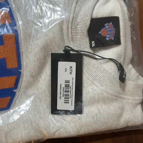 Kith for the New York Knicks Retro NY Nelson Crewneck Light Heather Grey XXL - Picture 6 of 7